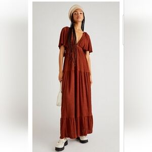 FREE PEOPLE BEACH free-est La La Tiered Flutter Sleeve Plunge Neck Maxi Dress L